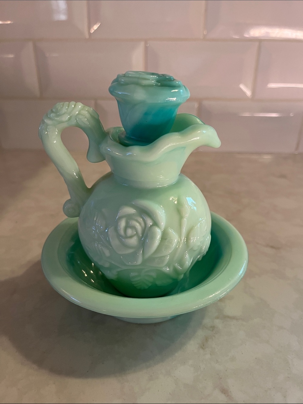 Vtg Avon Green Jadeite Decanter Pitcher & Bowl Moonwind Victorian Rose Pattern‎